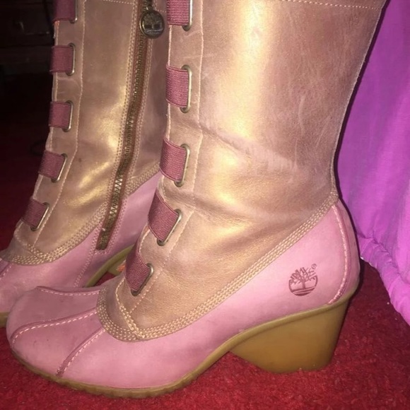 (SOLD) Timberland Boots - Picture 3 of 4